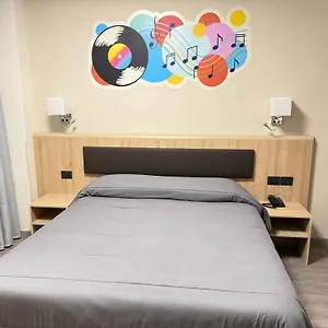 3* Hotel Esperia